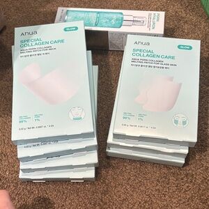 Anua Special Collagen Care Set - Mint and White neck  and face masks
